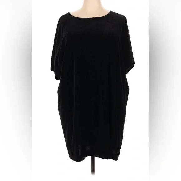 XL 1X Eileen Fisher Black Velvet Dress 55” bust x 39” long - Picture 2 of 5